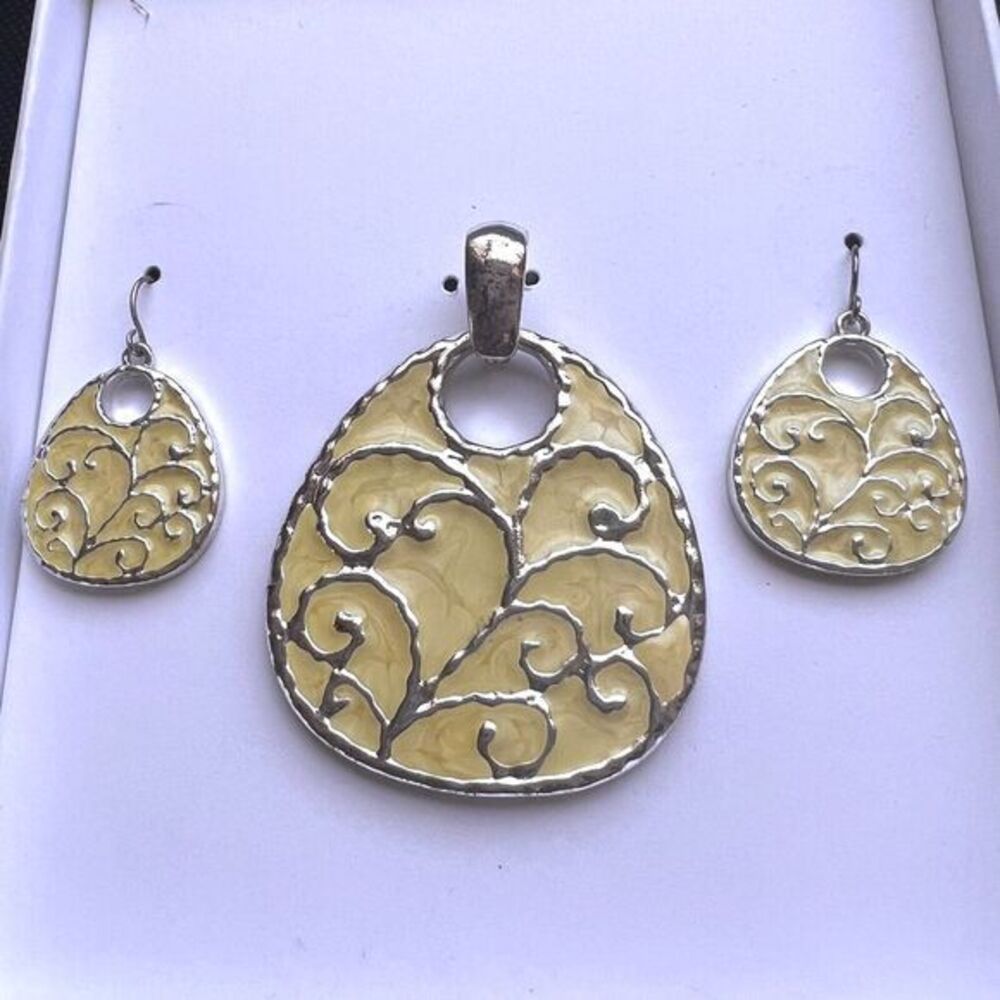 Pendant and Earrings Set Silver-tone Yellow Enamel
